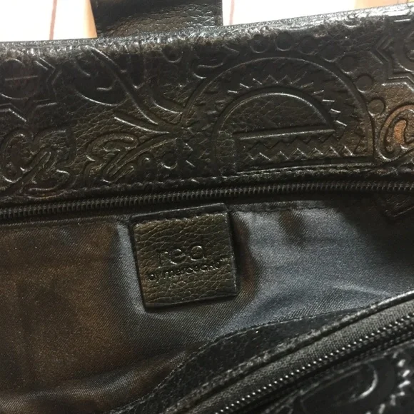 Red by Marc Eckō Embossed Leather Logo Bag EUC - Picture 5 of 6